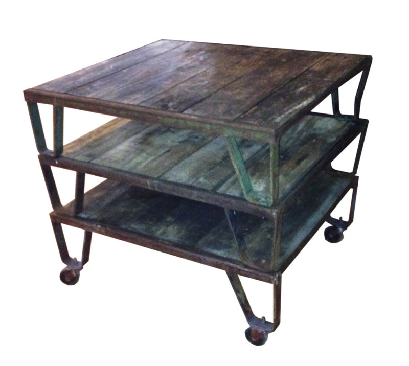 Clifton Rolling Pallet Table